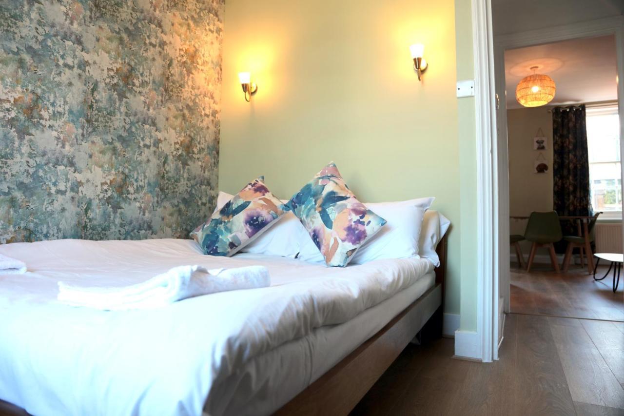 Homey Apt In King'S Cross Londra Exterior foto